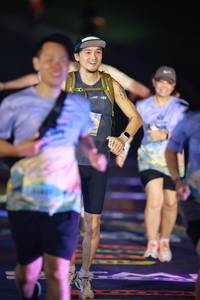 BIB: 
                            <button type="button" onclick="openModal(25219288)" class="btn btn-primary btn-sm float-right btn-popup" data-toggle="modal" data-target=".modal-high-quality">
                        <i class="fas fa-shopping-cart"></i> Add to Cart
                    </button>
                                            <button type="button" onclick="isThisMe(25219288, true)" class="btn btn-success btn-sm float-right btn-popup btn-isme hidden" data-toggle="tooltip" data-placement="bottom" title="นี่คือรูปของคุณใช่ไหม คลิกที่นี่เพื่อเอาเข้าอัลบั้ม">
                        <i class="fas fa-plus"></i> Add to album
                    </button>
                    <button type="button" onclick="isThisMe(25219288, false)" class="btn btn-warning btn-sm float-right btn-popup btn-isnotme hidden">
                        <i class="fas fa-ban"></i> Remove from album
                    </button>